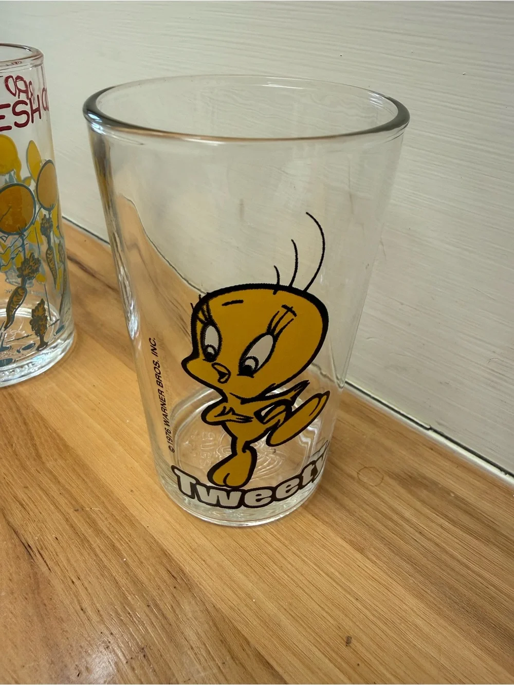 Warner Bros. Tweety Yellow Printed Glass Tumbler
